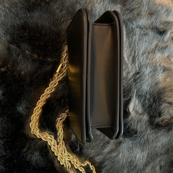 Tory Burch Black Crossbody Bag with Gold Chain 74651 Eleanor Small Women’s Bag - Picture 5 of 8